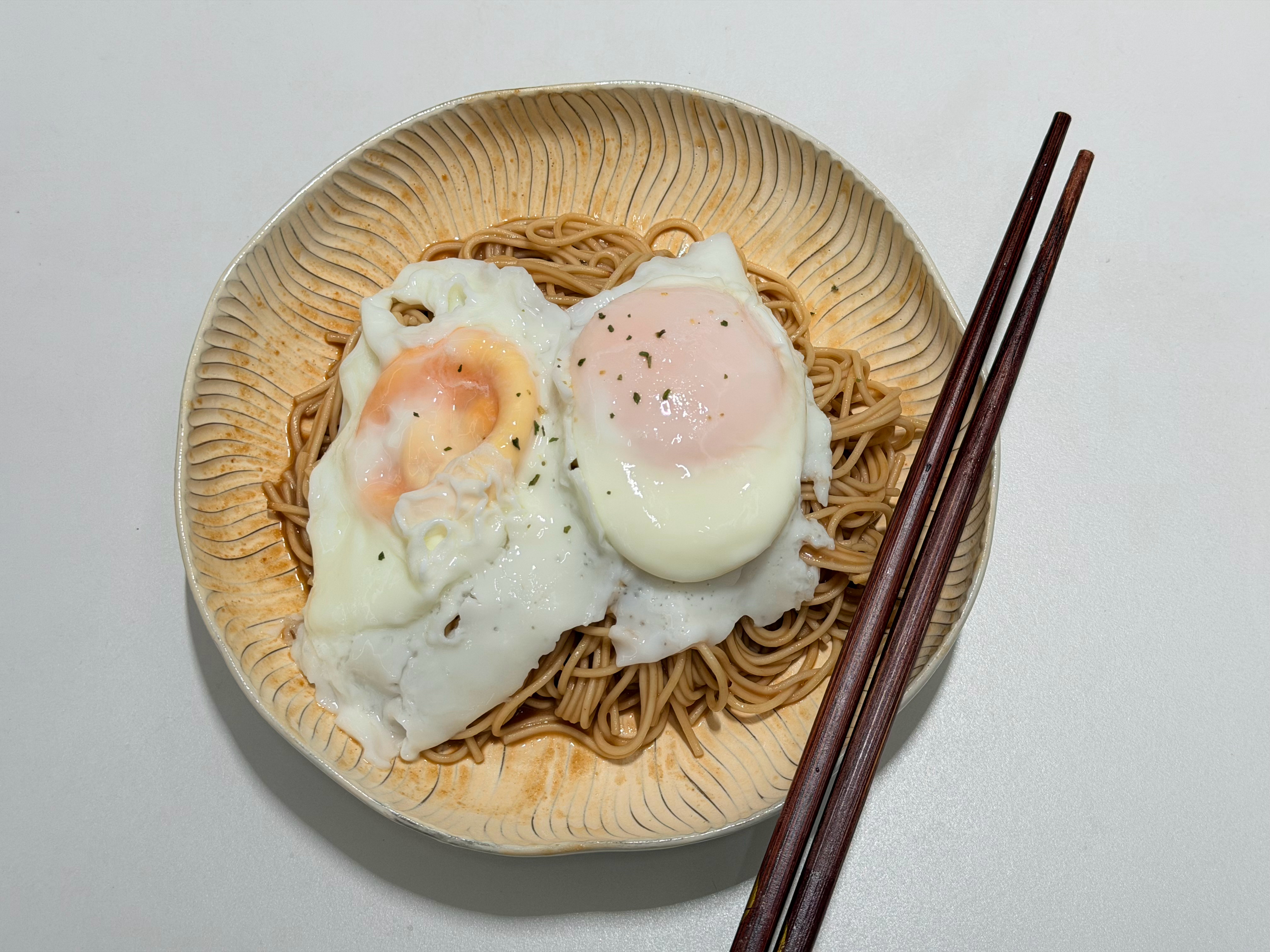 女朋友会一直上班到我起来的点，然后做早餐！ 