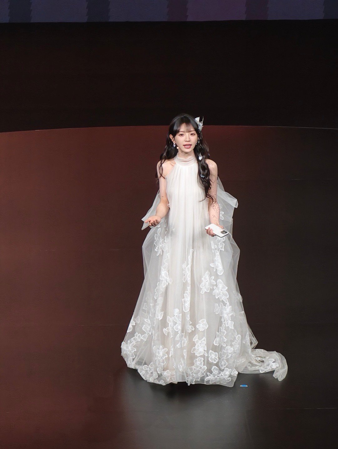 vivo S50系列发布会上，田曦薇好美！ 