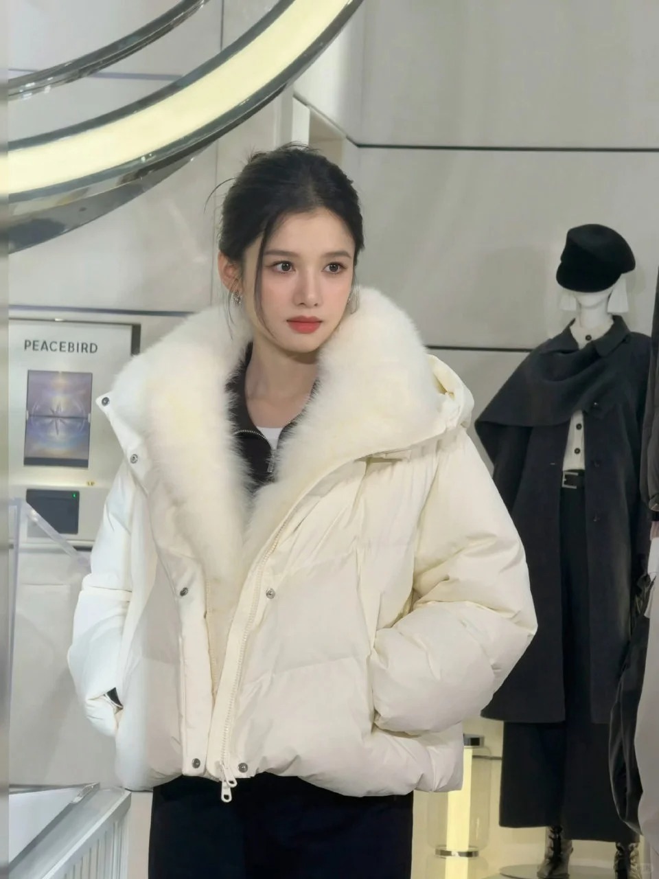 有多少人今天是被张婧仪用美貌唤醒的