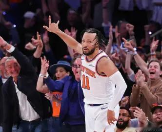 所谓阿奴诺比登顶FMVP榜首 ，这其实只是NBA官网某位专栏作家的排名，他侧重的