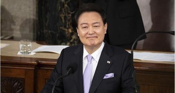 美日韩媒体曾称：“一旦开战，中国将会被打得溃不成军，中国看似拥有很强的军力，但却