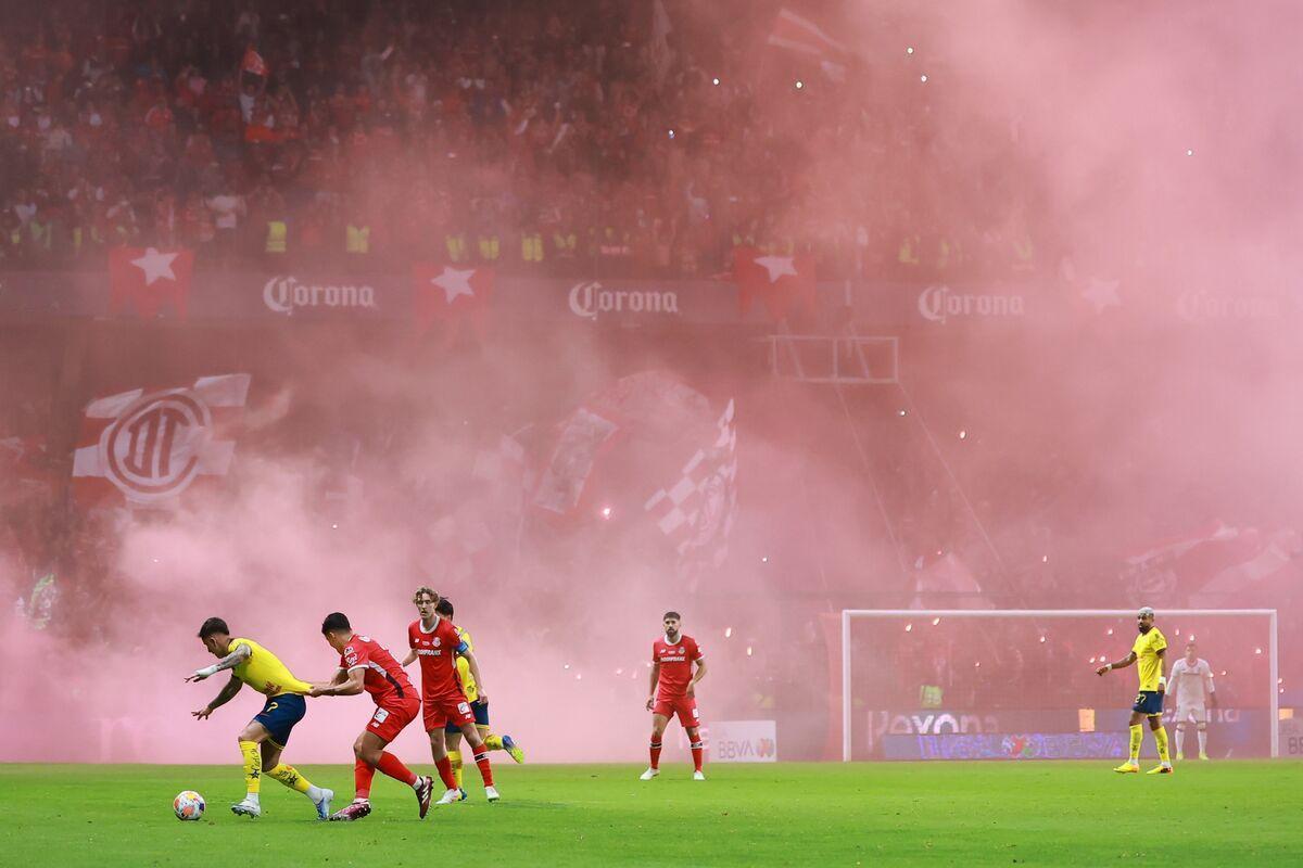 美国投资者在世界杯前向墨西哥足球投入数百万美元