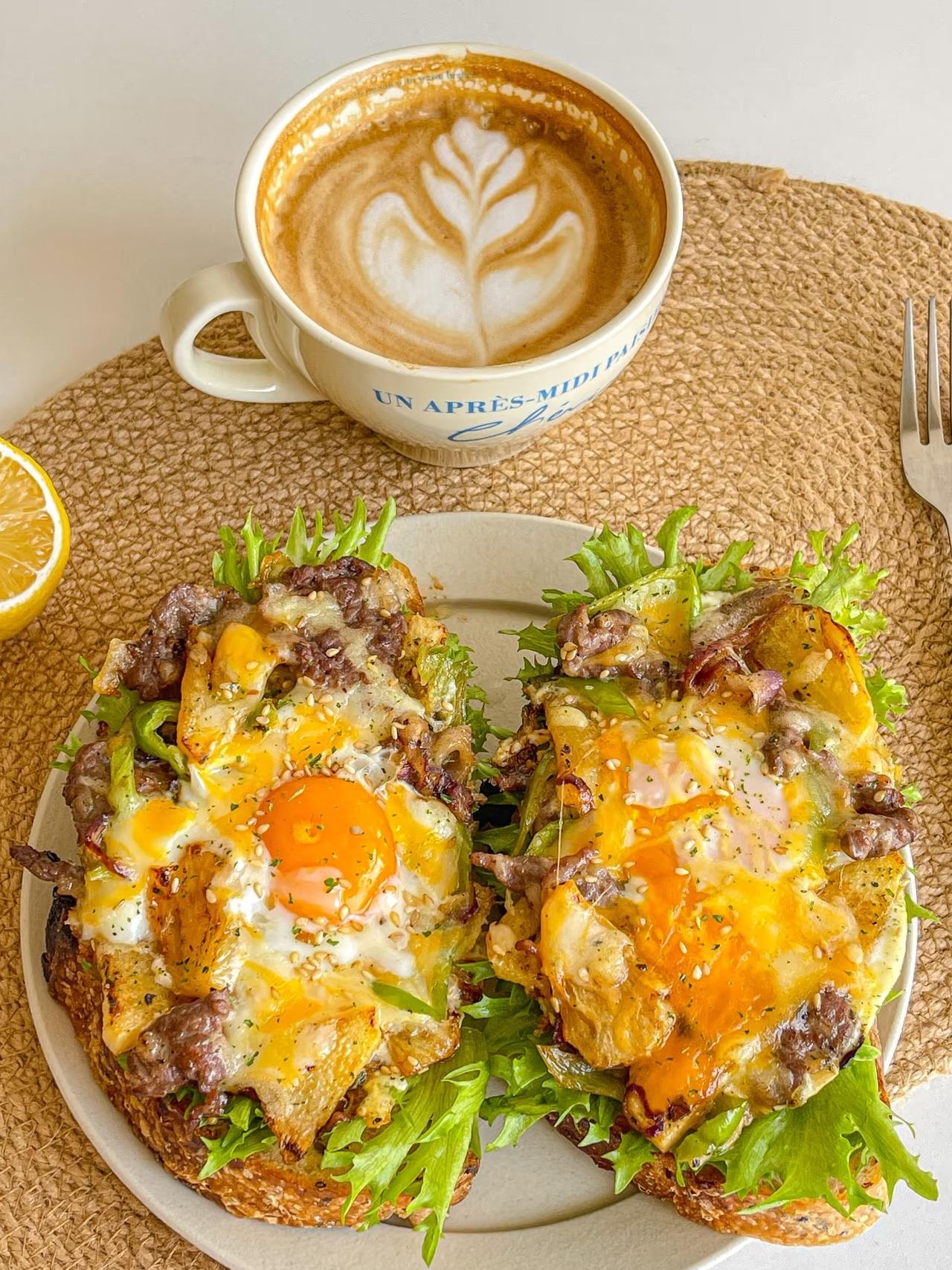 女人这辈子可以靠谁？靠父母会老，靠别人会跑，唯有靠自己，才是一生最稳的依靠。