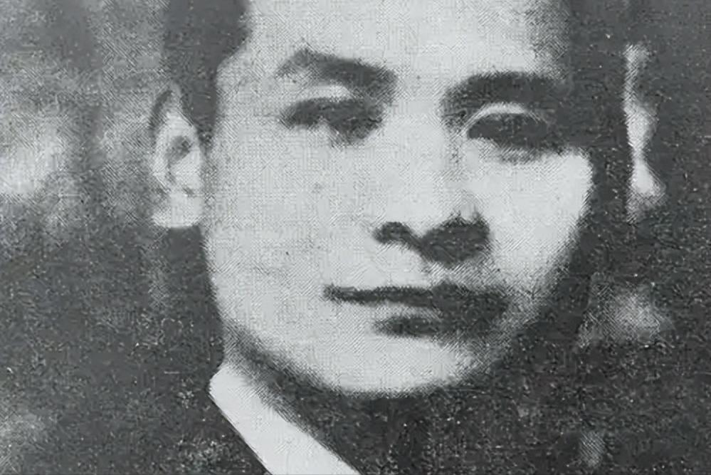 1951年上海审讯室的一句口供才被彻底揭开：一名被捕的国民党特务在审问桌前熬不住