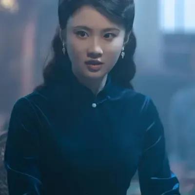 如果有开拍吴健雄，何泽慧，林徽因这类民国江南一带漂亮，温婉又眼中充满自信，个性独
