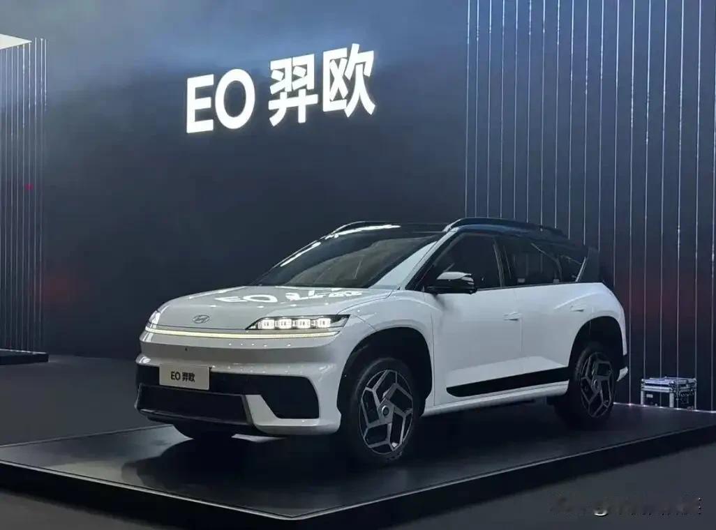 从 “卷价格” 到 “守品质：北京现代 EO 羿欧重塑合资纯电价值
当新能源汽车