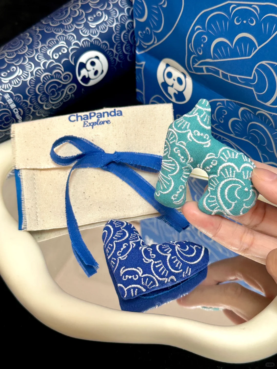 茶百道中秋新皮肤！！苗绣纹样赢麻了。。。