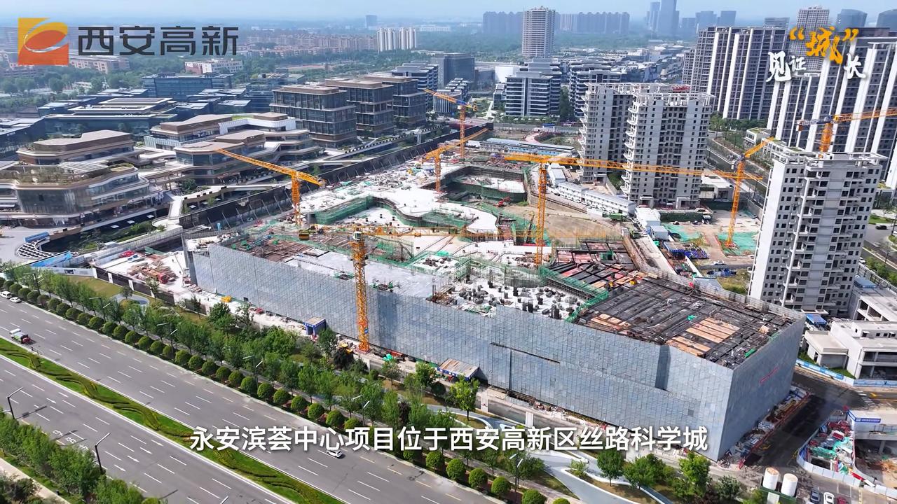 坐标高新三期，由华润万象生活参与运营的永安滨荟中心快速成型，预计2028年底建成