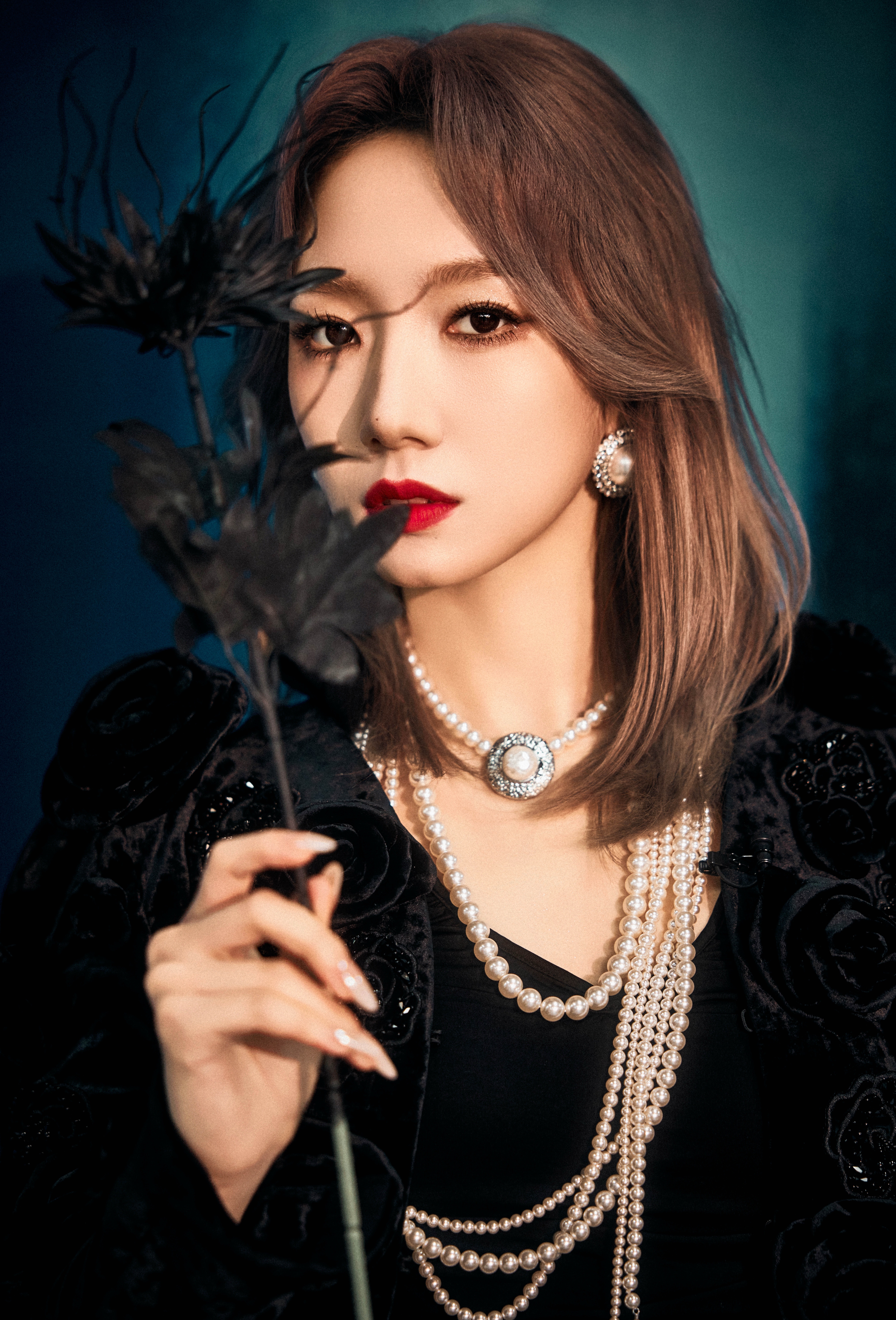 孟美岐 在复制粘贴的时代，你是手写的诗