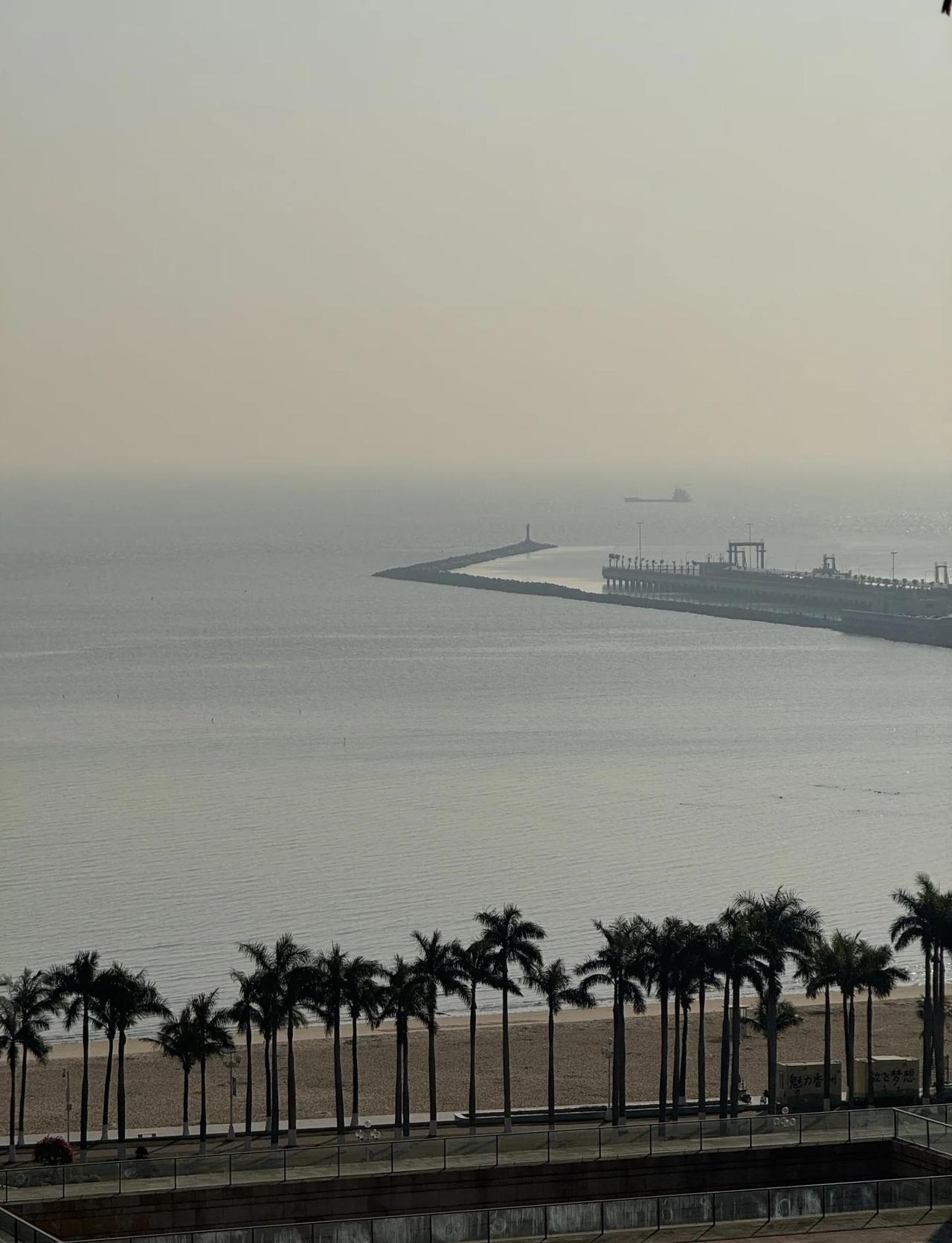 珠海香山云道｜在云端漫步，把山湖城海走成诗
人生风景在路上 珠海市区藏着一条免费