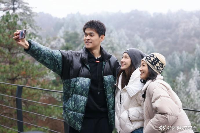 孙杨张豆豆没把朱丹当外人孙杨张豆豆没把朱丹当外人  孙杨张豆豆名场面！一句这里不