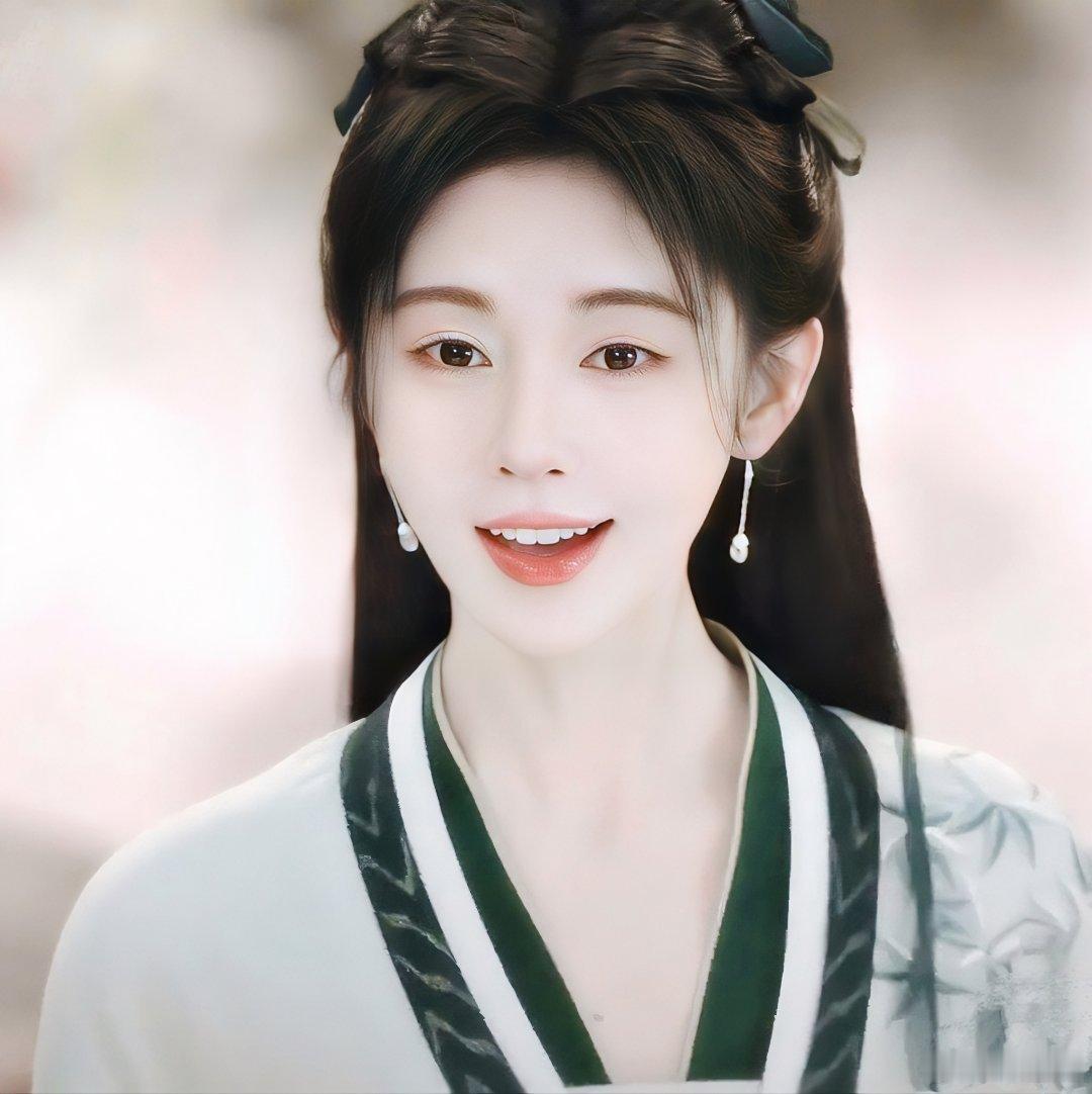 黎非🍀˶˃ ᵕ ˂˶鞠婧祎姜黎非