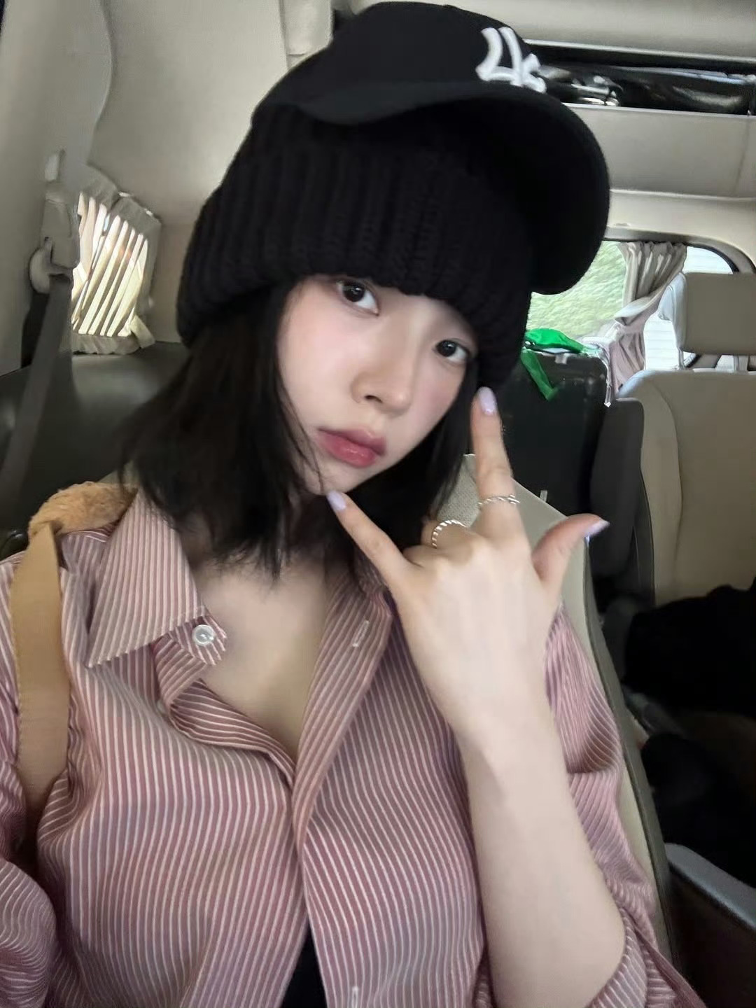 prada是工作，无牙仔小蜜蜂小熊是生活柳智敏 环球 ​​​