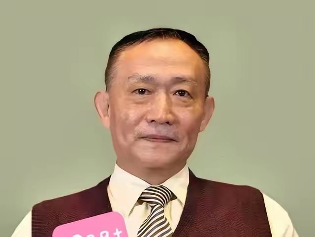 卢麒元：如果一个国家的核心决策者，家人、身家资产全都安置在海外，那这个人绝对不可