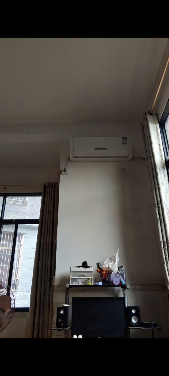宾阳县。
高温天气，有空调开空调，没有空调吹风扇，千万别中暑了。宁可把钱交给供电