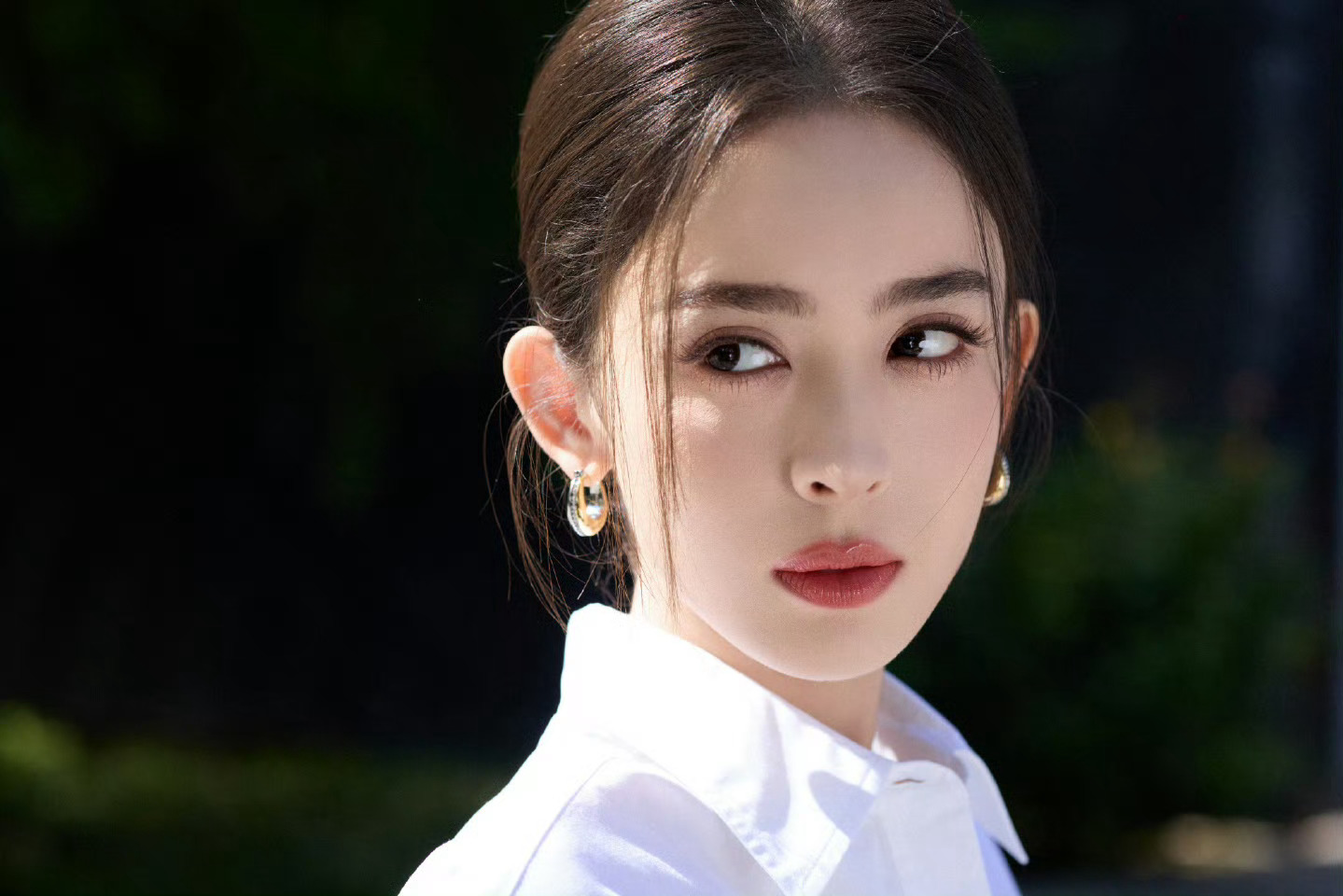 娜扎纯白简约娜扎娜扎