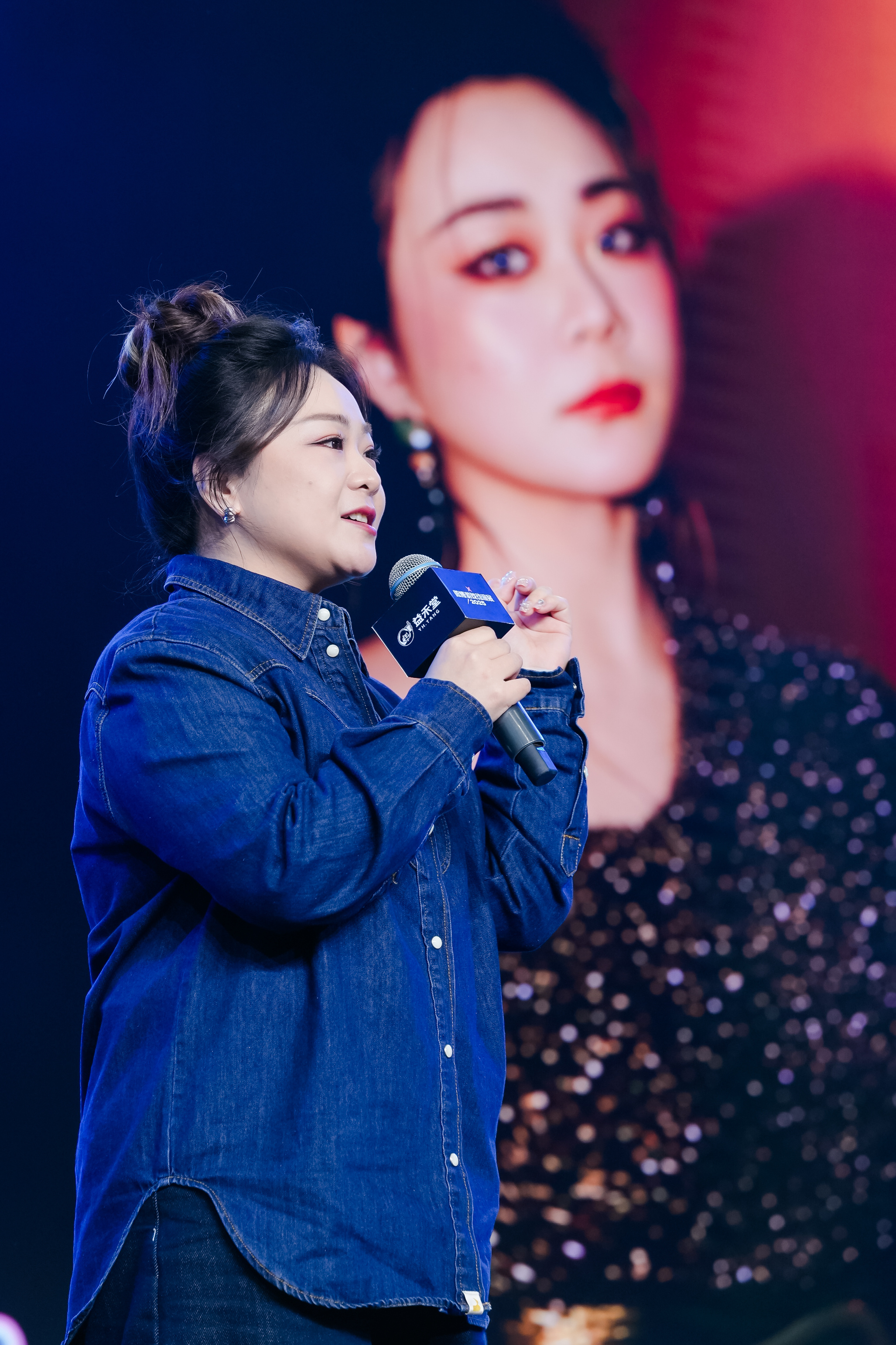 微博漫展偶遇哪吒配音演员吕艳婷，哪吒的声音，在WAW来了！她分享了对未来角色的期