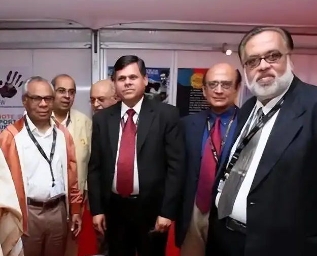 印度媒体抱怨管不住中企，关键零件和管理人员仍来自中方，训诫很多次都不听！《印度世