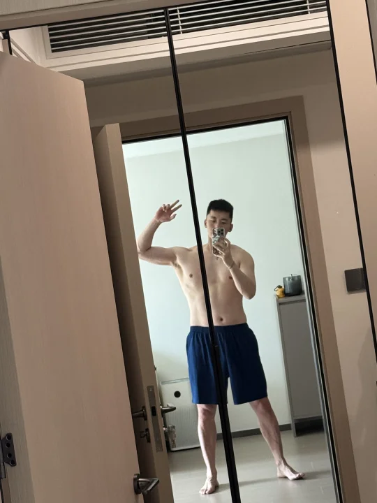 假期结束了，也该减脂了🏋️