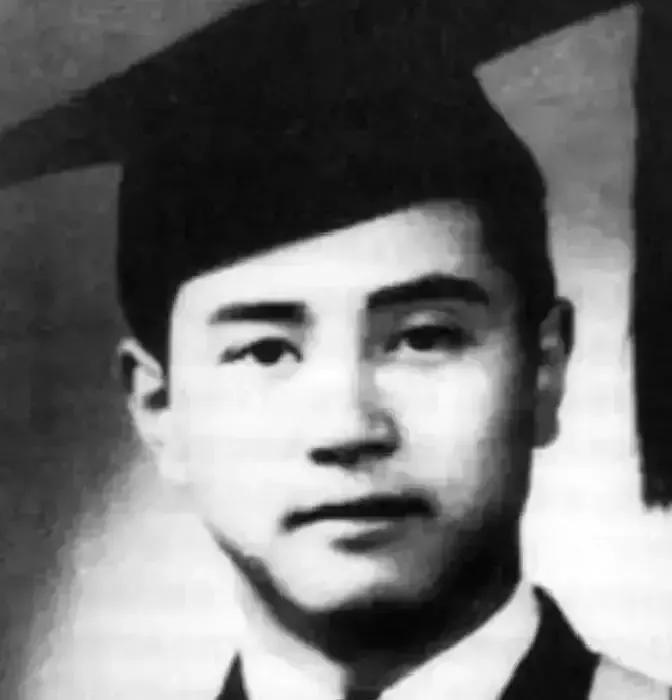 1948年，地下党员刘国志被抓，得知消息后，远在香港当经理的五哥迅速回来营救，直