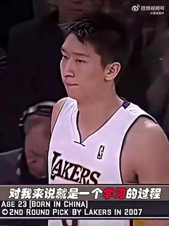 孙悦讲述自己在CBA打球崴了脚，医生会让他打上石膏回家休养三个月，但是在美国湖人
