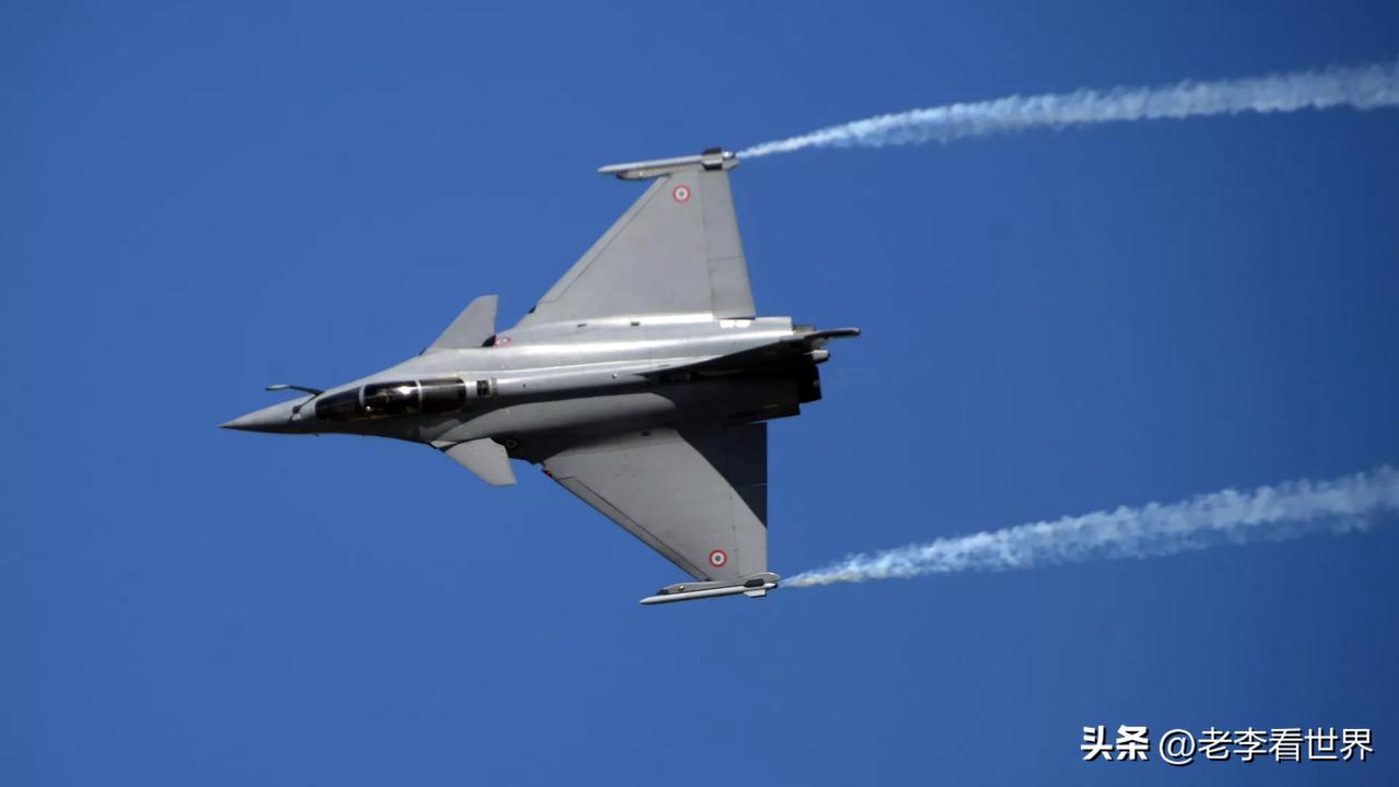 【最新消息：法国在波兰和东欧上空部署三架阵风战斗机】
巴黎时间2025年9月11