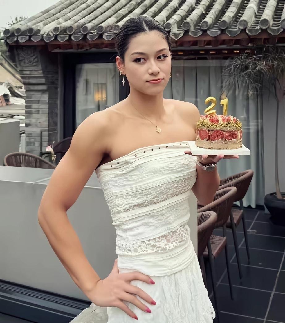 真没想到，余依婷这个江南女孩，改变我的2个观点，不知道？你是否也是这样。

1、