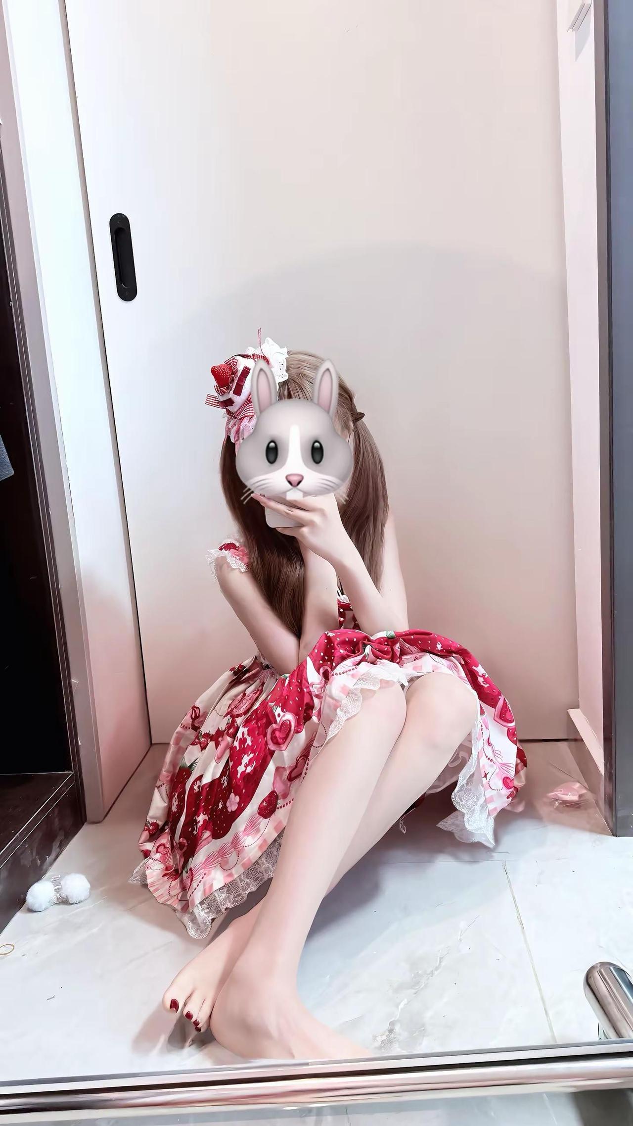 哥哥，能不能只在意我一个人(っ ̯ -｡)