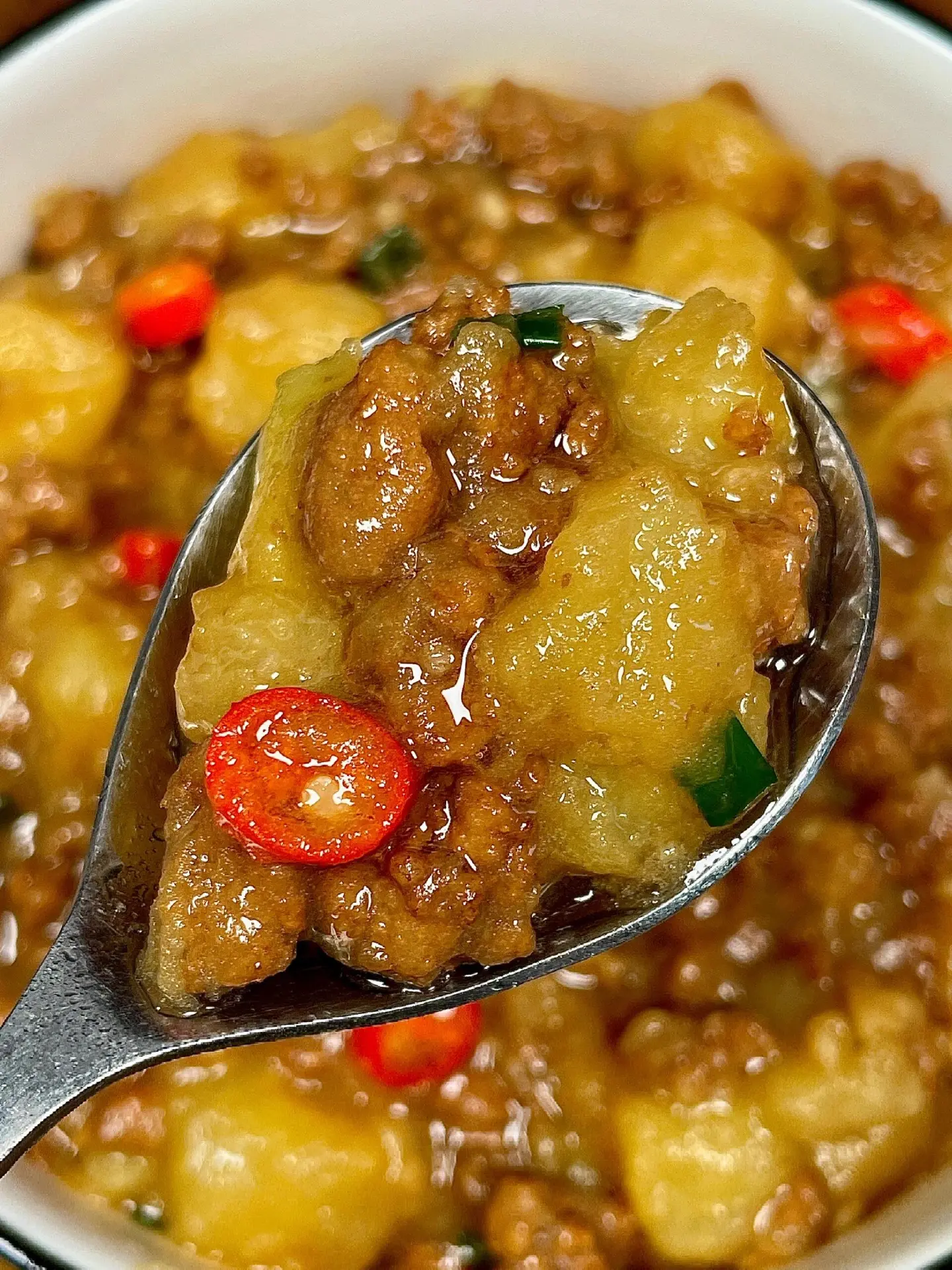 嘎嘎好吃的肉末土豆，妥妥的下饭菜。肉末土豆！贼好吃！ 拌饭还是拌面都是...