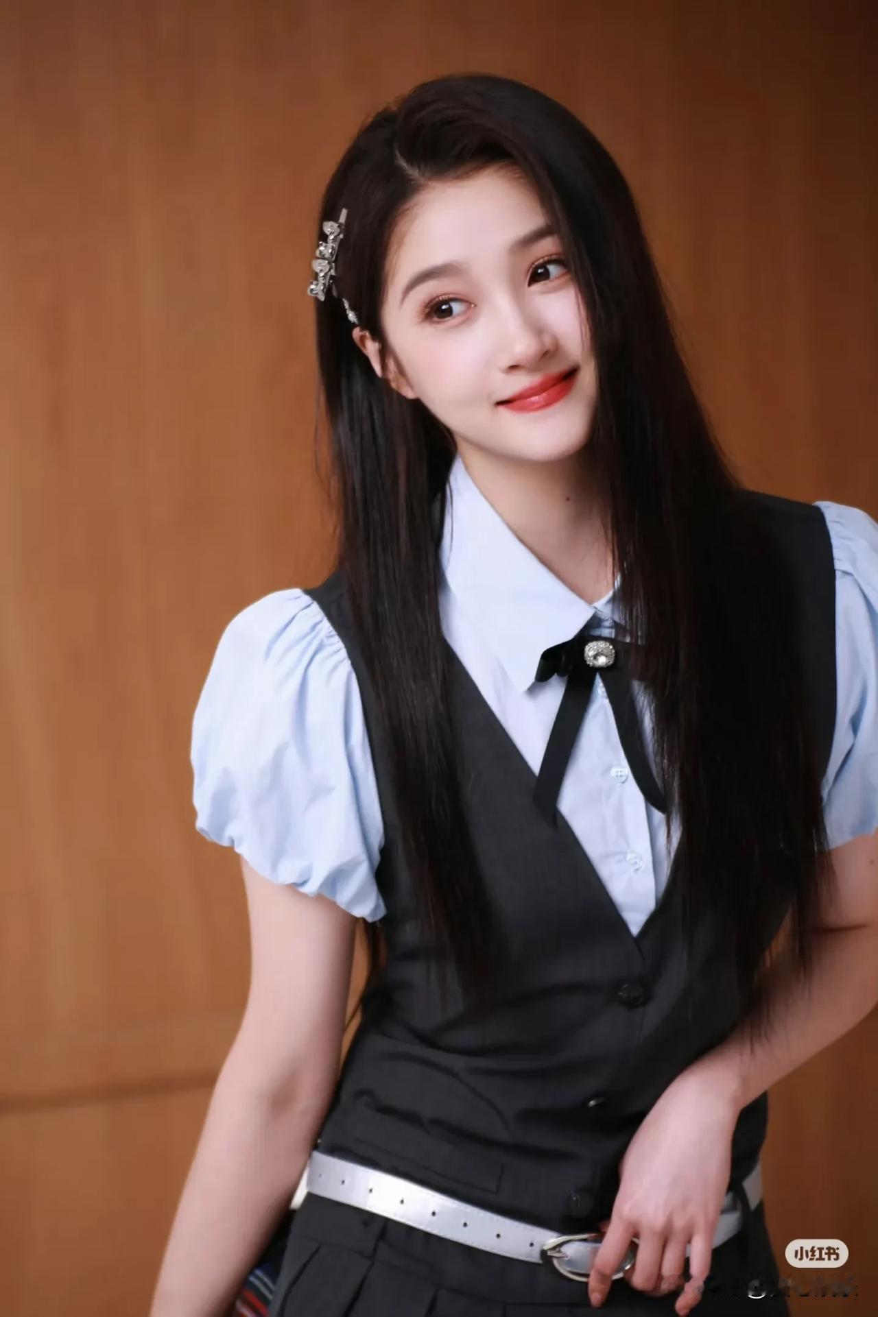 唐狮关晓彤同款 少女感满满