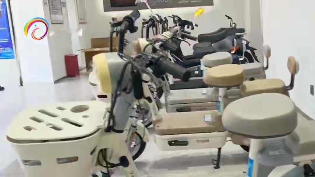 实践是检验真理的唯一标准。
新国标电动车到底怎么样，交给市场来检验吧。
供需平衡