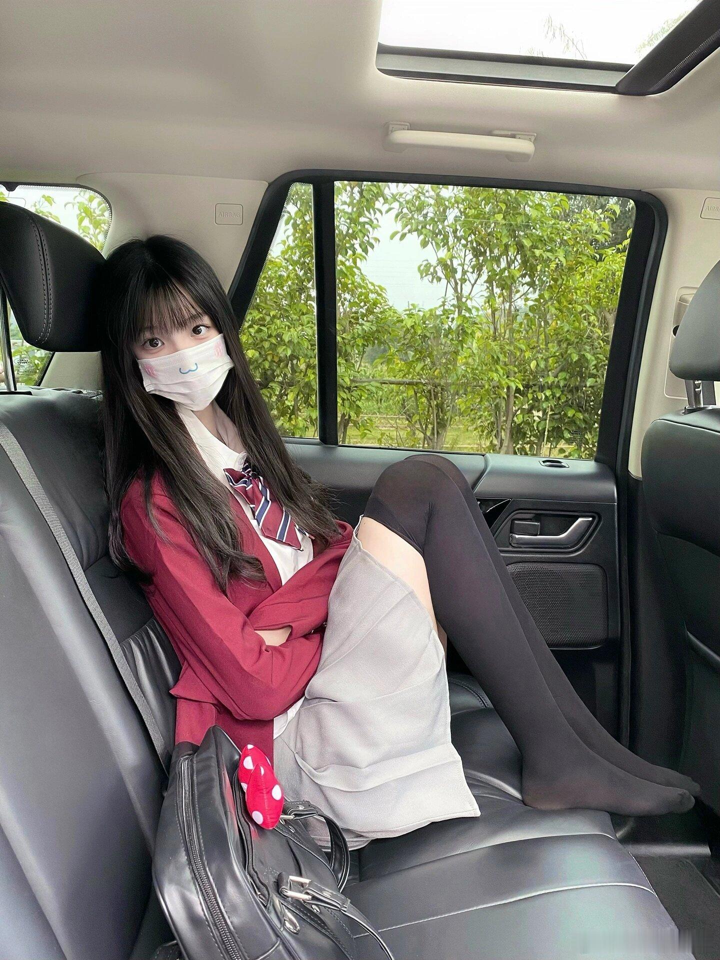 放假了出去玩啊 ​​​