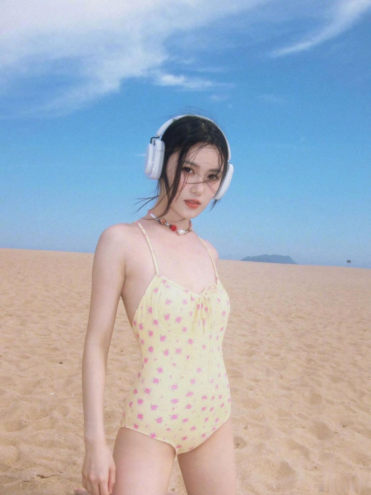 蒋依依