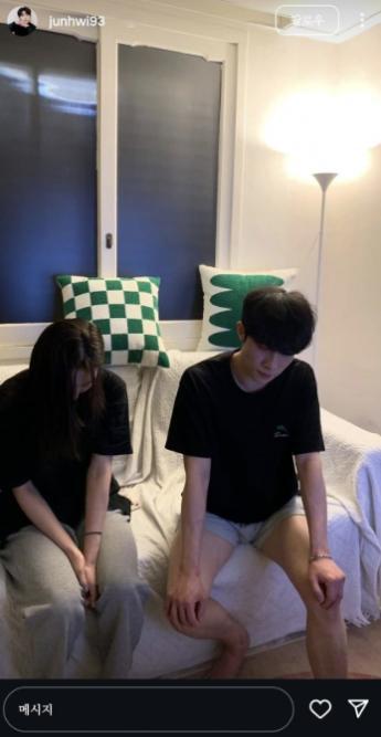 【未婚妻晒出轨床照实锤？韩国音乐剧演员朴竣辉、禹真英深陷不伦恋，演艺事业全面停摆