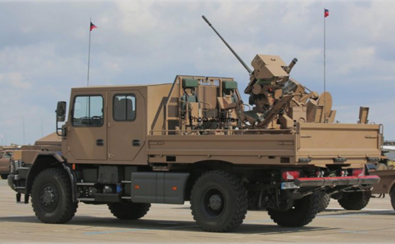 法兰西陆军下一代地面短程防空系统三巨头（憋笑.jpg） 