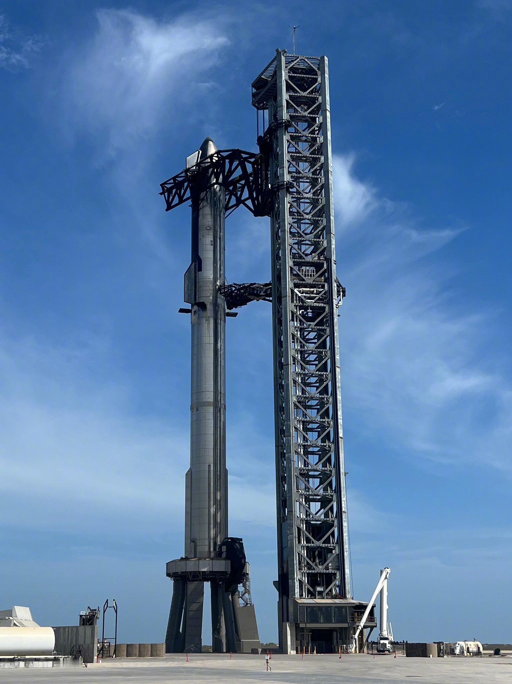 根据马斯克在SpaceX的年度演讲，《回顾2023年SpaceX的成就，展望20