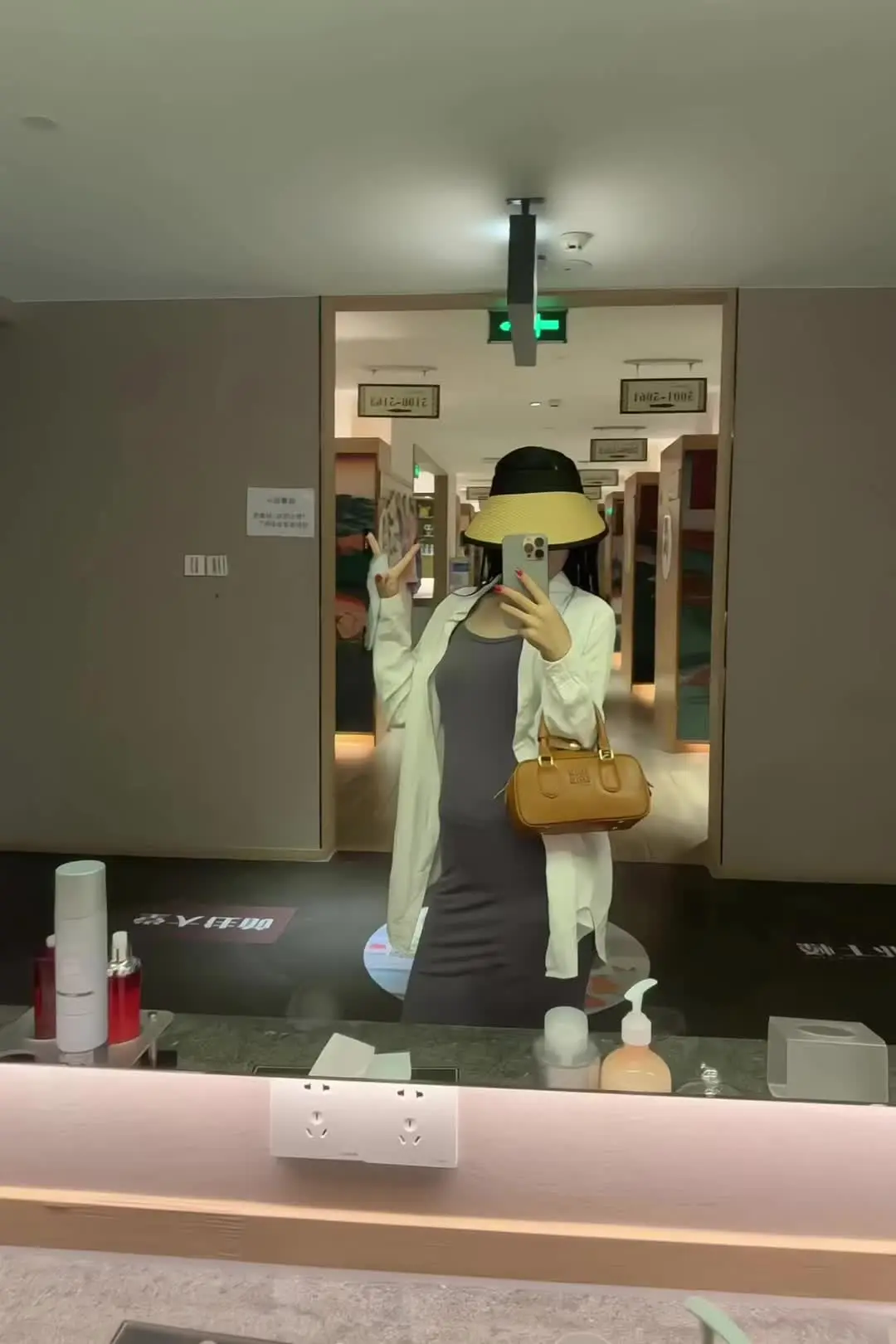 尊重所有声音 但只成为自己🫧