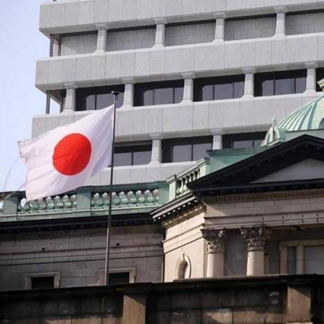 《这一次日本彻底不装了，麻生太郎公开承认：日本之所以挑衅中国，真正值得盯住的，不