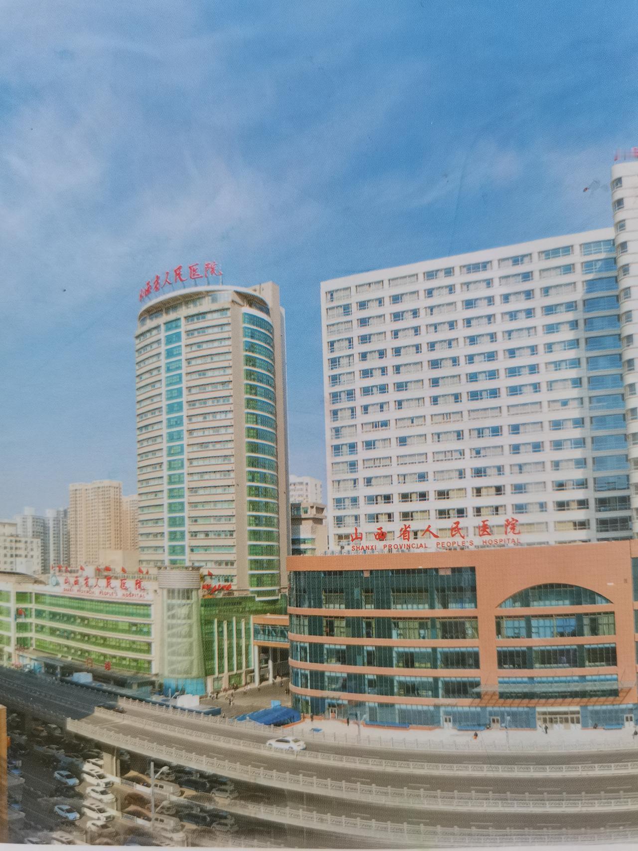 五年前陪女儿体检时，我也做了身体检查，医生说我子宫下垂，这是因为年轻时干了太多重