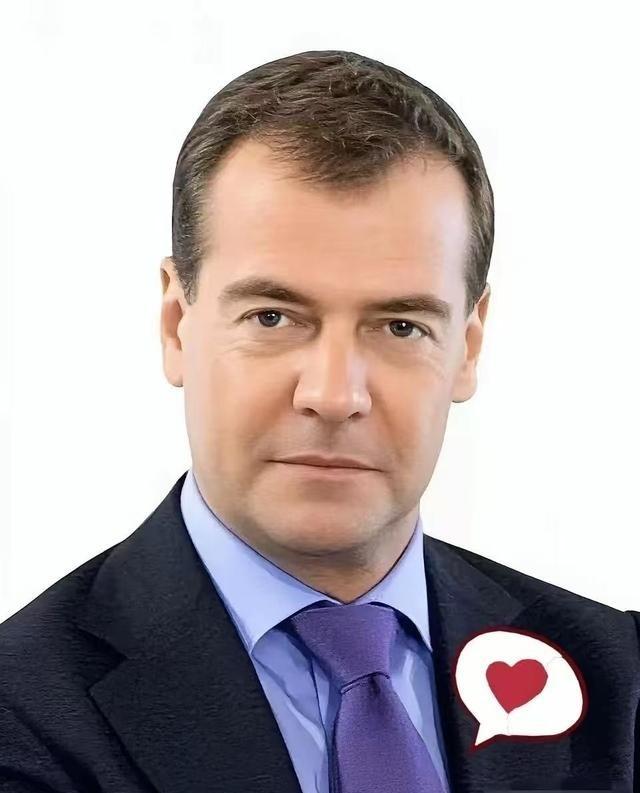 俄罗斯传来新消息。2026年4月5日俄新社消息，因俄高官梅德韦杰夫就乌克兰入盟表