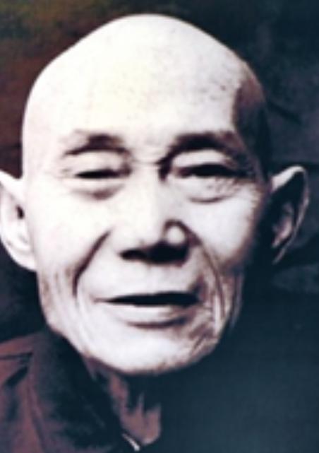 1940年，地下党吴凤翔叛变，当场杀了一共产党卧底。日军满心欢喜带他聚餐，结果，