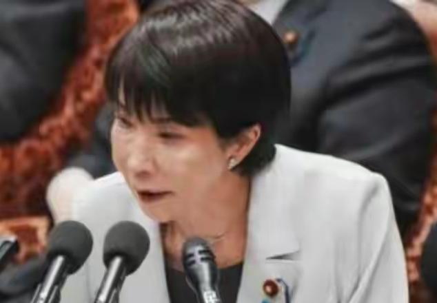 如今看来，石破茂倒不失为一个聪明人，在风起云涌波谲云诡之际，果断选择了急流勇退。