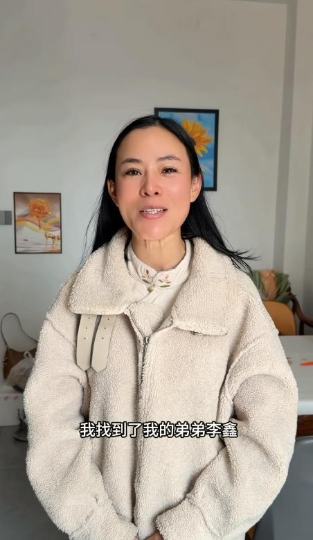 三十二年骨肉分离。十岁姐姐终在南昌铁路警方助力下寻回被拐弟弟。
 （个人观点仅供