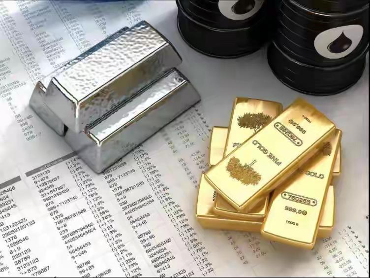 中国新能源汽车欧洲战略
 
欧洲终于看清：这不是日韩式追赶，而是15个日本同时扑