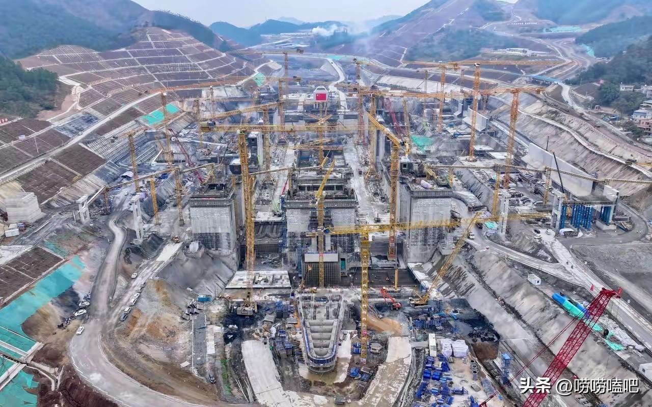 当国家投资700亿在广西挖平陆运河的时候，我很是不理解，毕竟广西经济并不发达，即