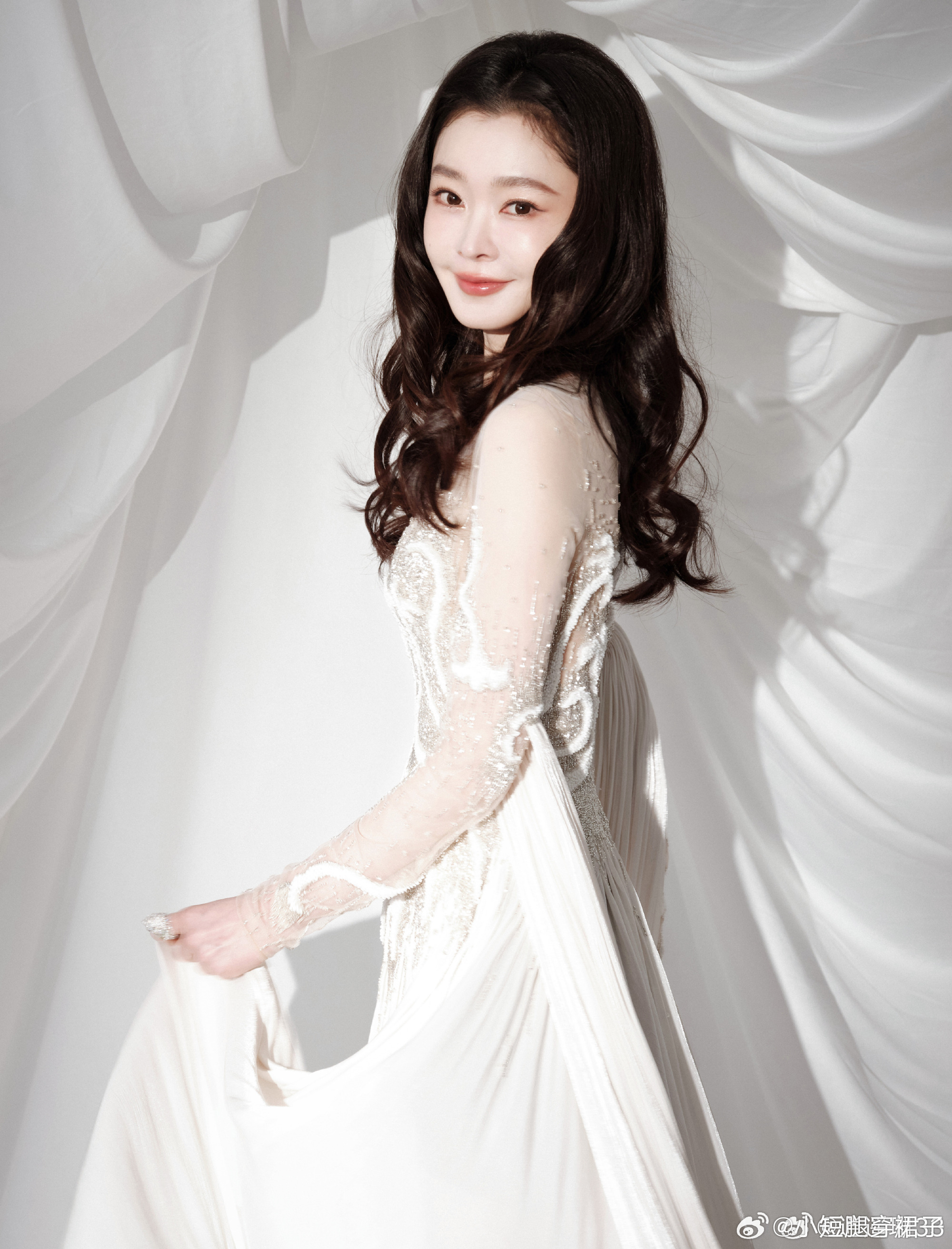 宋轶胎毛刘海宋轶这个造型看起来软萌萌的，连刘海都是这么可爱，整个人看起来毫无攻击