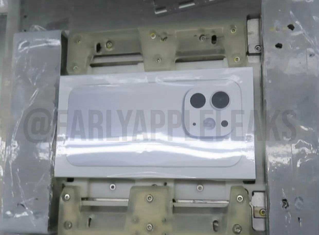 曝iPhone18无缘iOS27两大功能国行用户不用关心这两项功能了，毕竟AI还