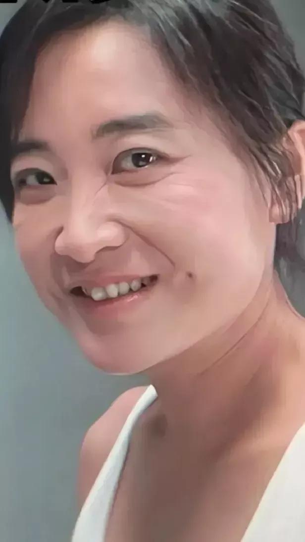 贾玲是真的瘦下来了，这得需要多大的毅力啊！

网上有一个上不得台面的说法，把她跟