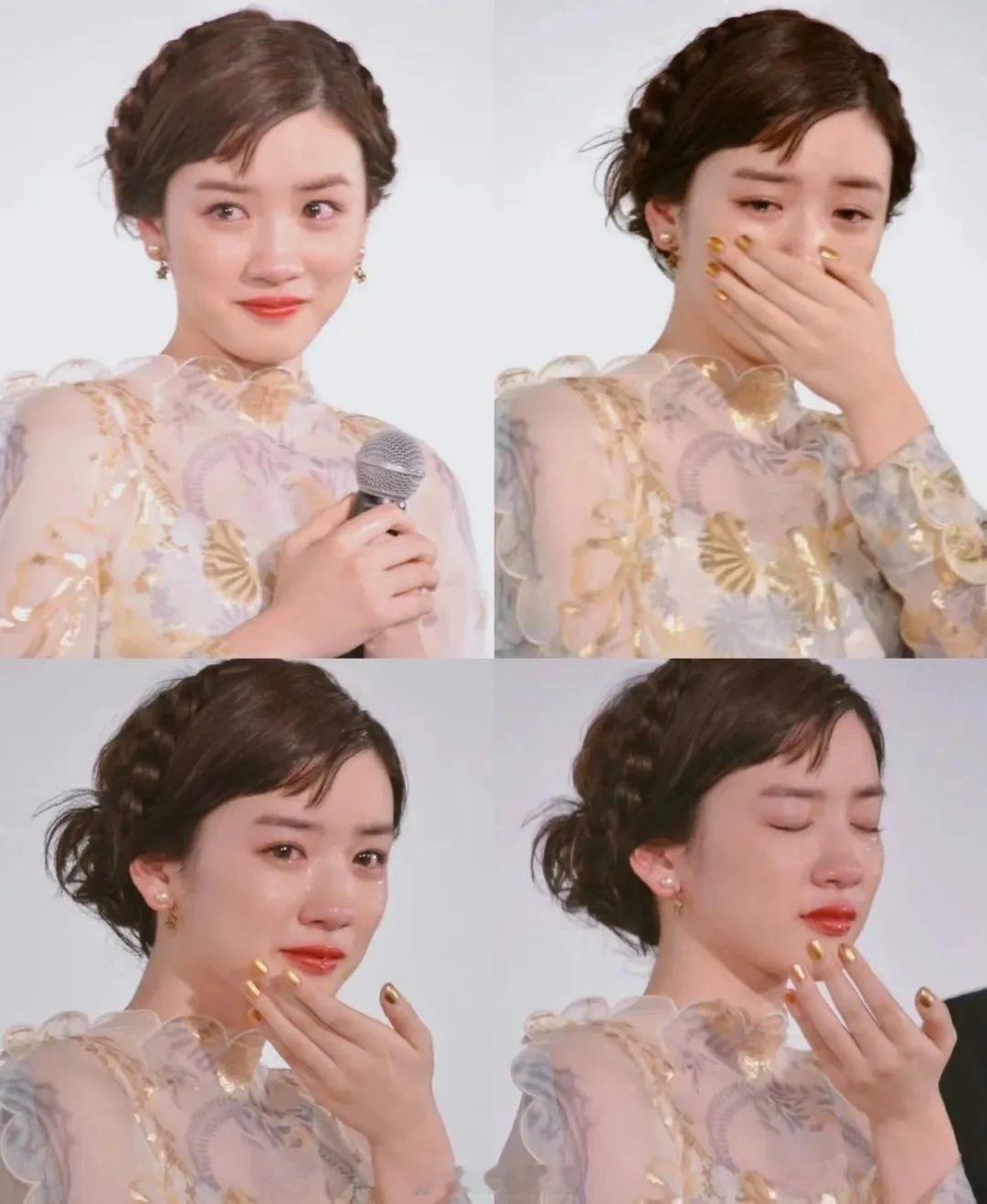 永野芽郁很多姐妹都不陌生吧？惊天一哭，哭出一组很出圈的仙女落泪照。 ​​​