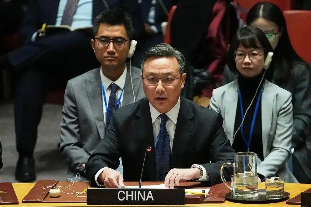 中国无法动用一票否决权，安理会投票结果11比2，中方表态对结果很失望，释放信号不